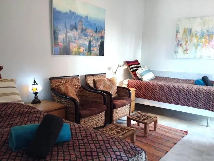 Amazing 3 Bedroom Townhouse Close To Burriana, Nerja Apartment